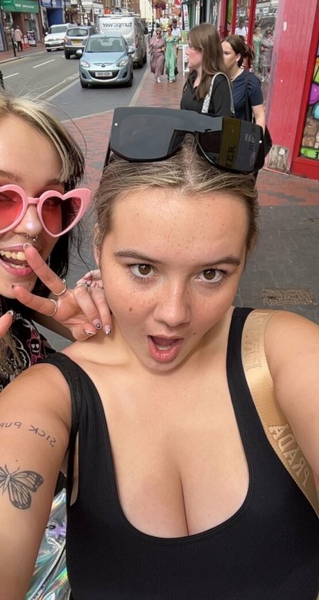Nacktes geleaktes OnlyFans-Foto von Shannon