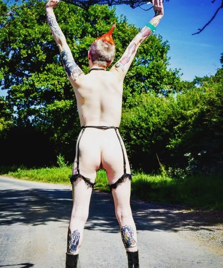 Nacktes geleaktes OnlyFans-Foto von Dinkytoy