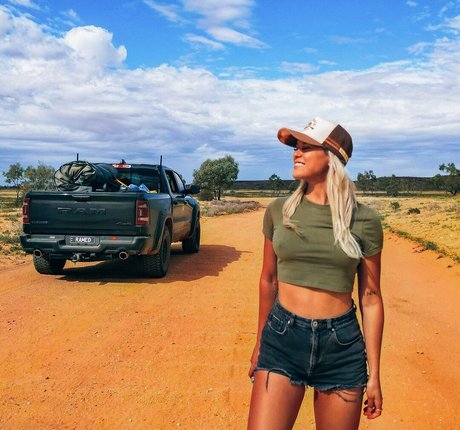 Nacktes geleaktes OnlyFans-Foto von Molly Dixon