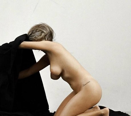 Nacktes geleaktes OnlyFans-Foto von Claudia Napolitano
