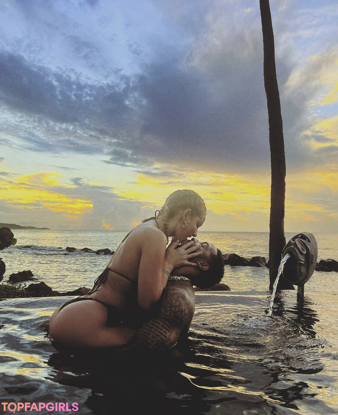 Nacktes geleaktes OnlyFans-Foto von Lauren Racine Wood #1103