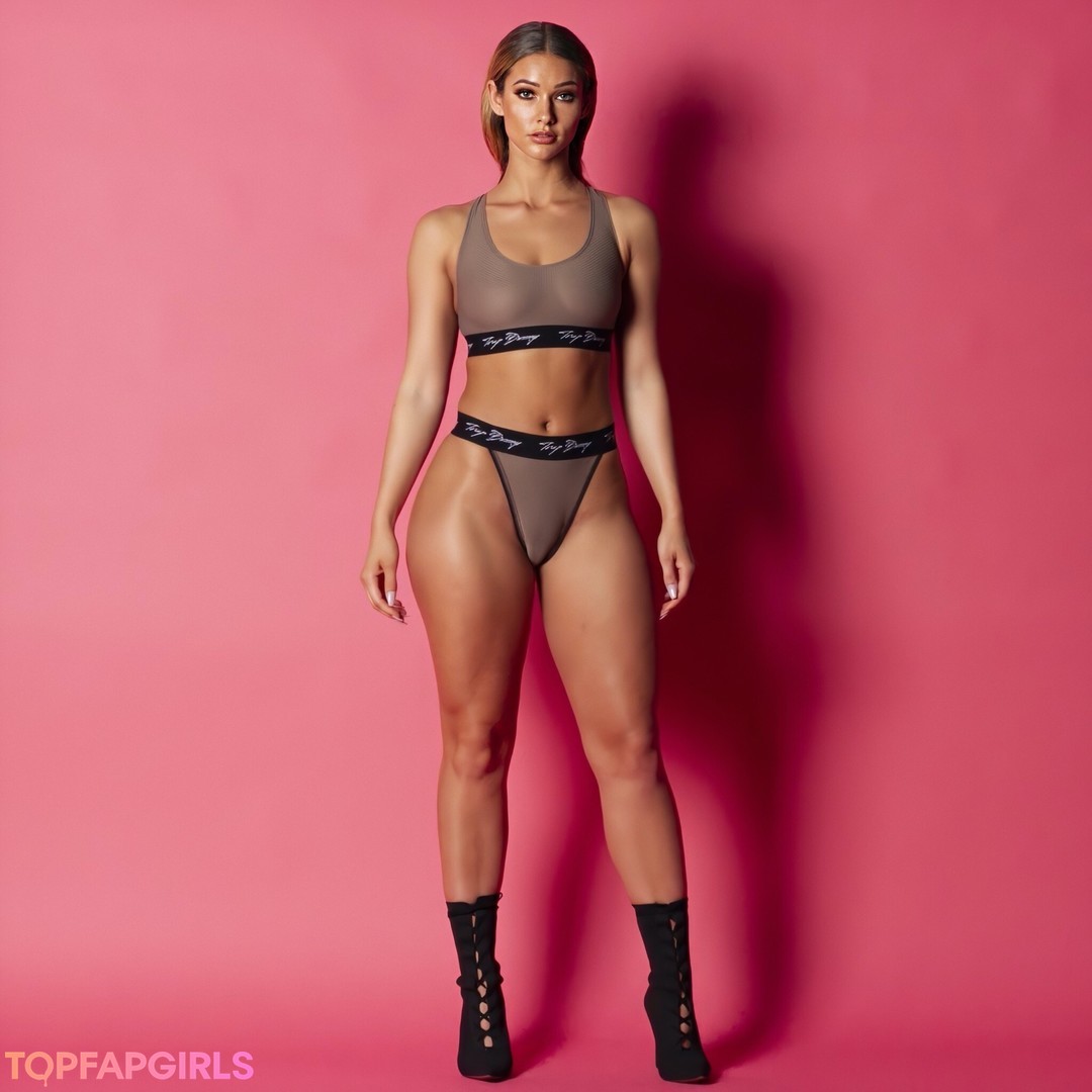 Nacktes geleaktes OnlyFans-Foto von Lauren Racine Wood #1682