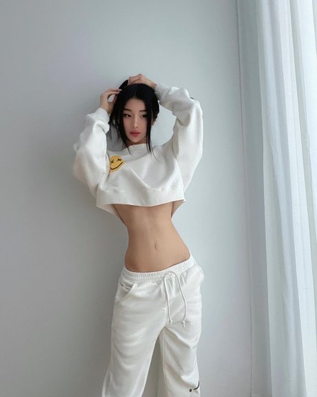 Nacktes geleaktes OnlyFans-Foto von Mari Bambei