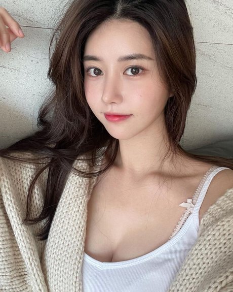 Nacktes geleaktes OnlyFans-Foto von Lee Hayun