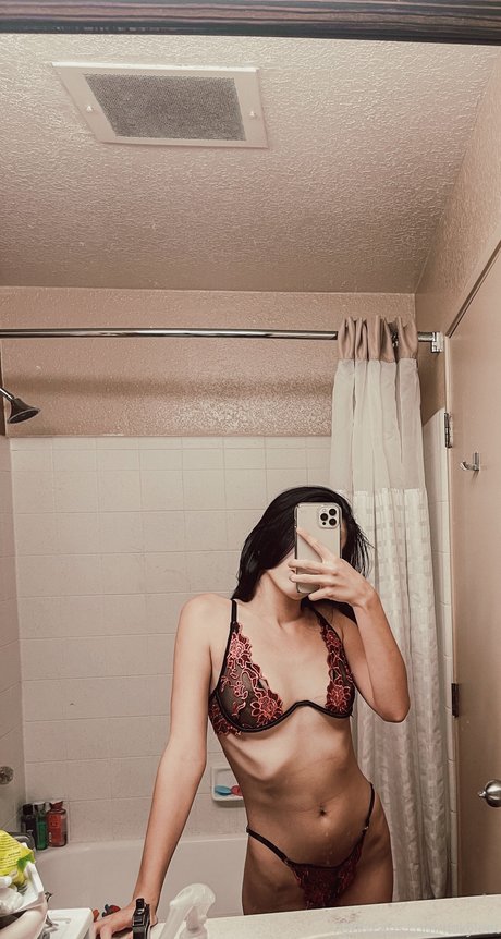 Nacktes geleaktes OnlyFans-Foto von Kylee Tingstrom