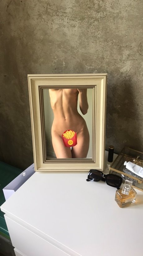 Nacktes geleaktes OnlyFans-Foto von Radmila Sadokina