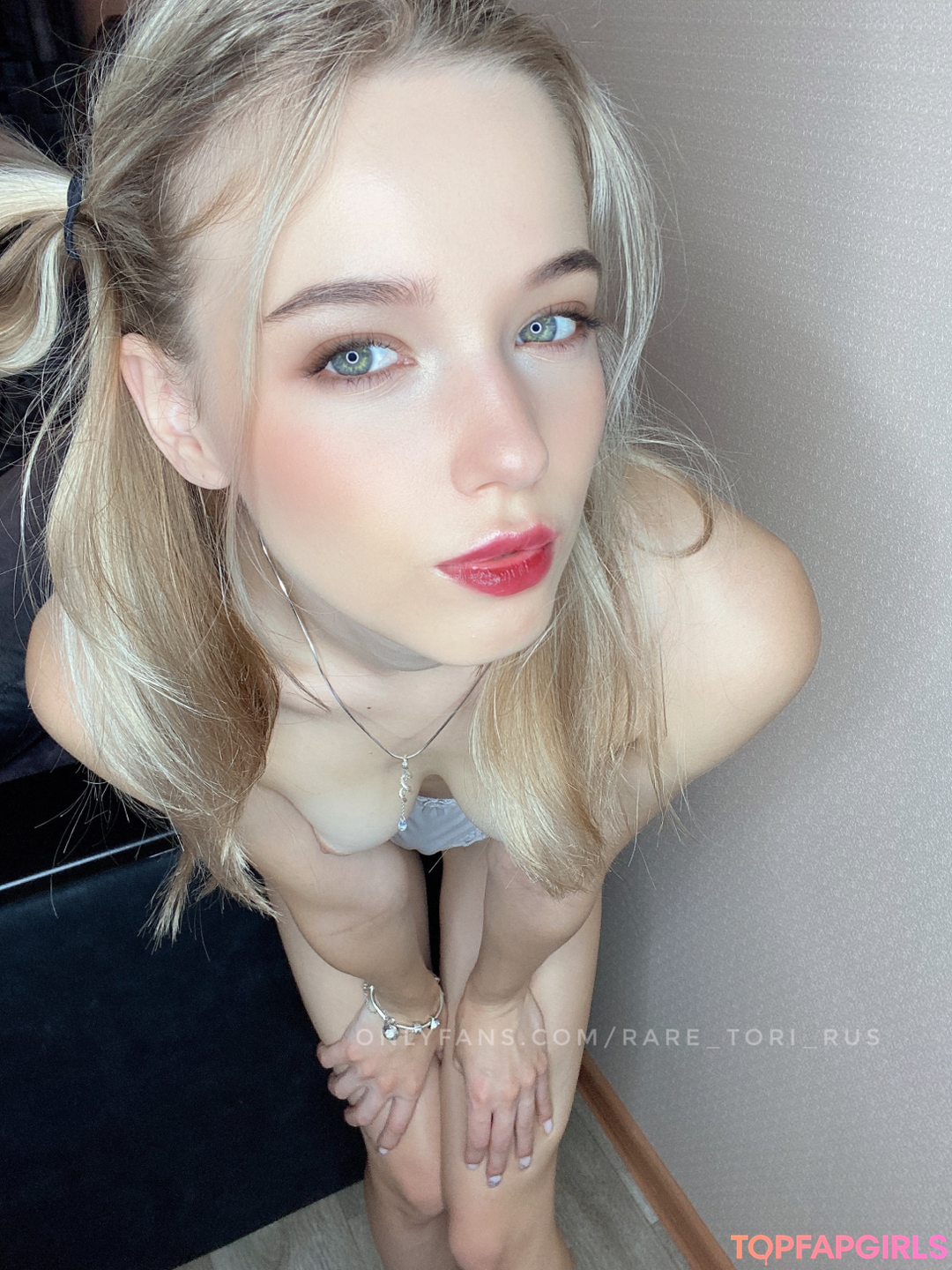 Nacktes geleaktes OnlyFans-Foto von Viktoriy D #13