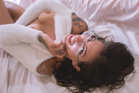 Nacktes geleaktes OnlyFans-Foto von Evelyn Perez