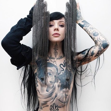 Nacktes geleaktes OnlyFans-Foto von Grace Neutral