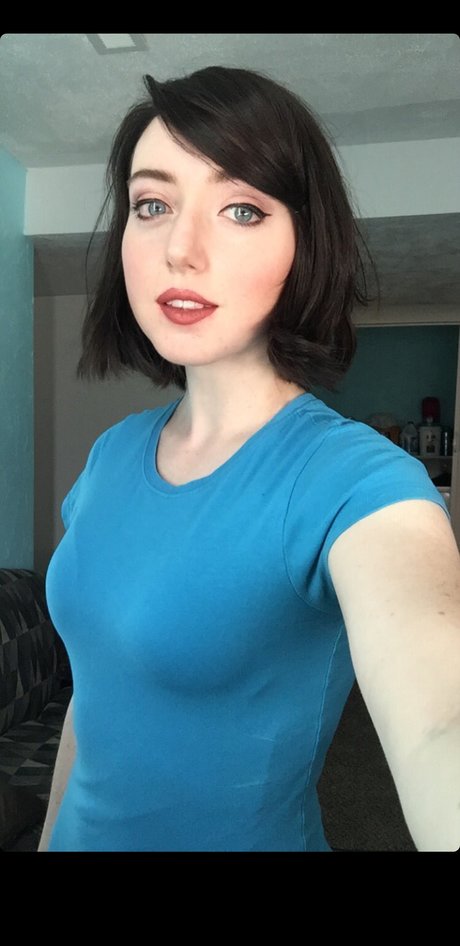 Nacktes geleaktes OnlyFans-Foto von Scribblebug