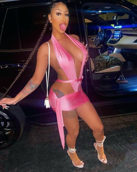Nacktes geleaktes OnlyFans-Foto von Torealdash