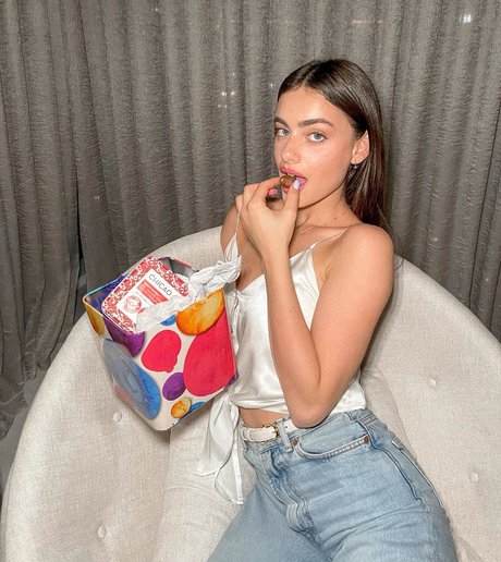 Nacktes geleaktes OnlyFans-Foto von Yael Shelbia