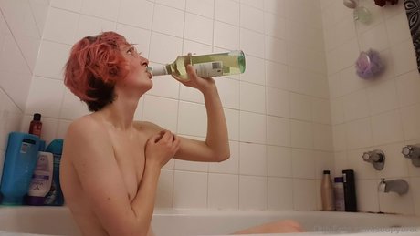 Nacktes geleaktes OnlyFans-Foto von Emmanooodle