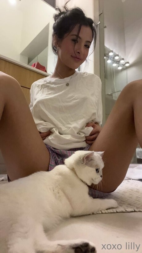 Nacktes geleaktes OnlyFans-Foto von Lillian Delaney