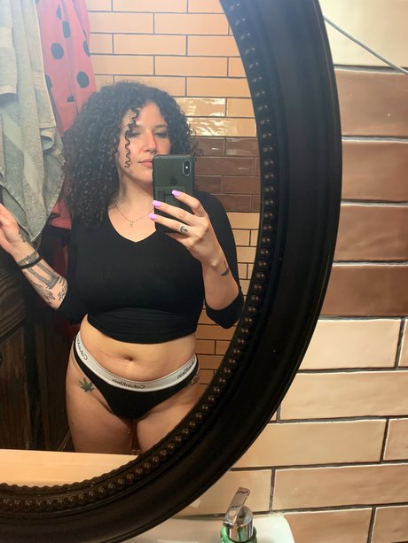 Nacktes geleaktes OnlyFans-Foto von Not Trippy Loner