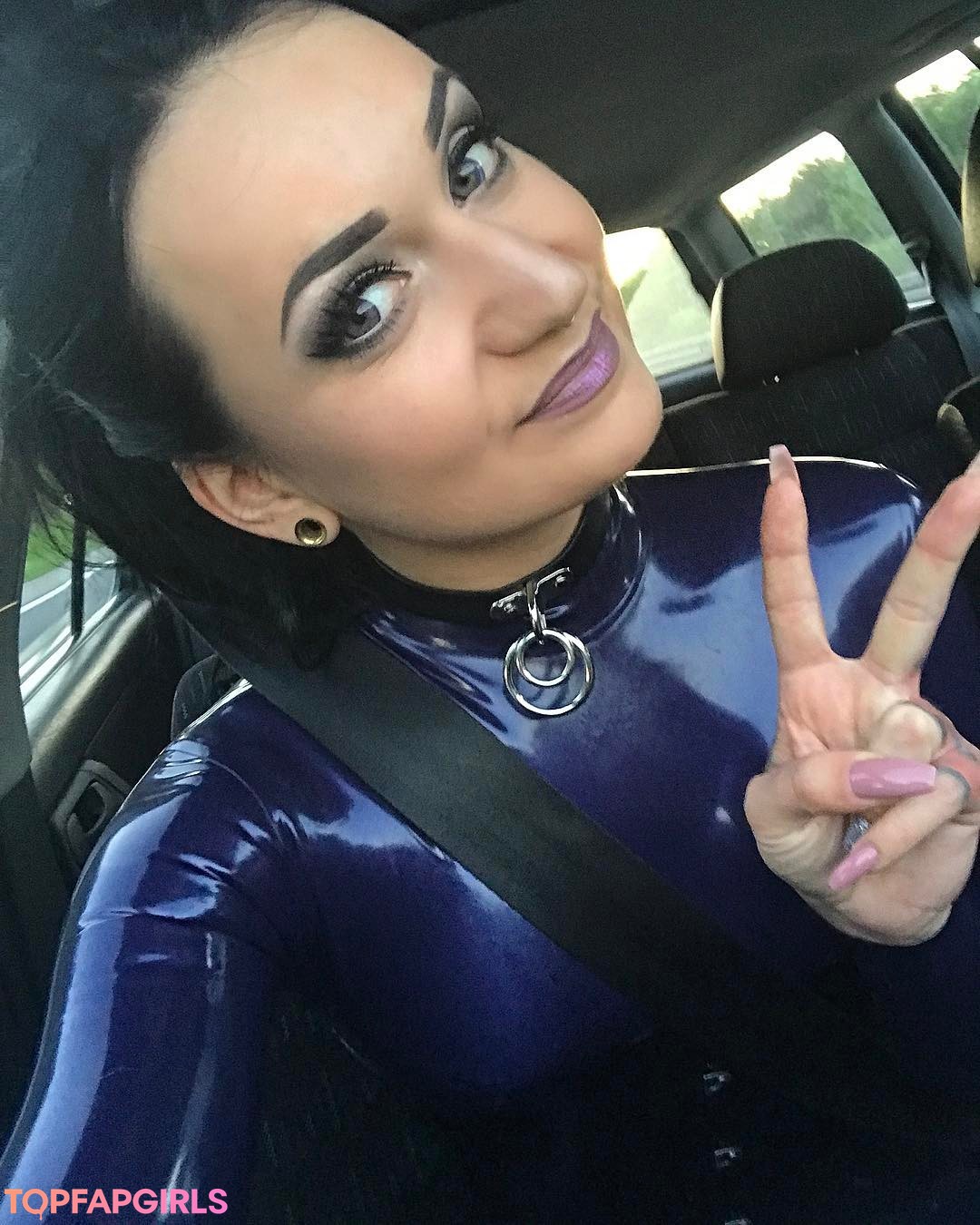 Nacktes geleaktes OnlyFans-Foto von Bella Isadora #17