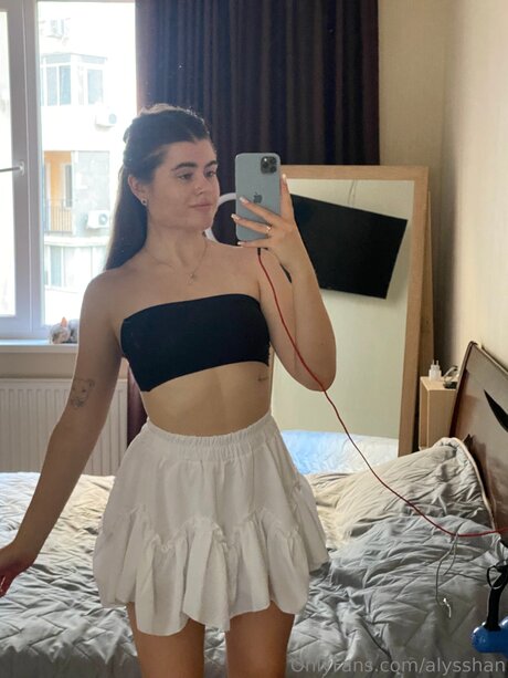 Nacktes geleaktes OnlyFans-Foto von Alysshan