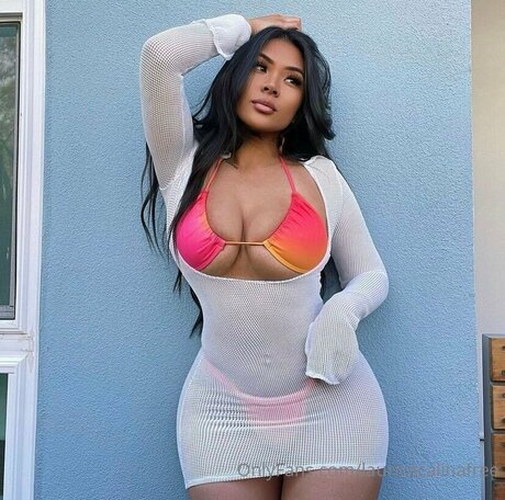 Nacktes geleaktes OnlyFans-Foto von Lauricecalinafree