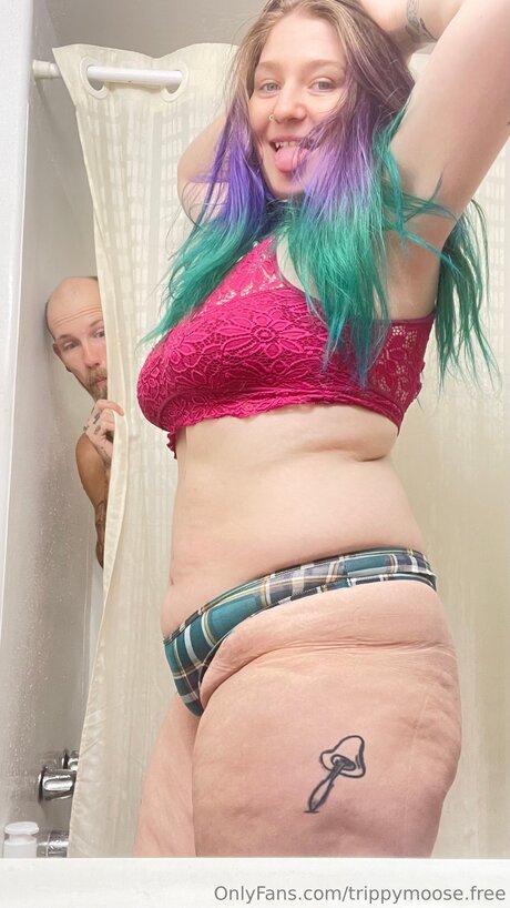 Nacktes geleaktes OnlyFans-Foto von Trippymoose Free