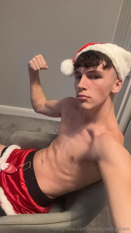 Lewisboothymain