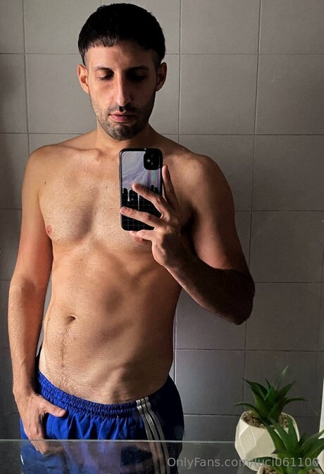 Nacktes geleaktes OnlyFans-Foto von Luci061100