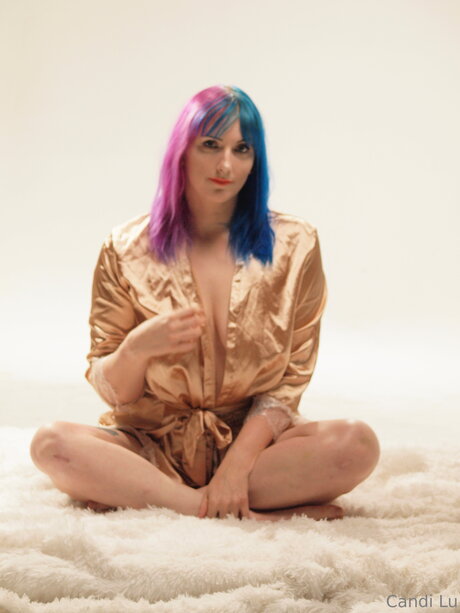 Candice C9m3ra