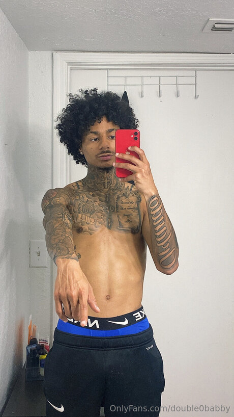 Nacktes geleaktes OnlyFans-Foto von Double0babby