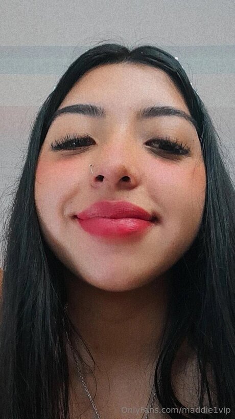 Nacktes geleaktes OnlyFans-Foto von Maddie1free