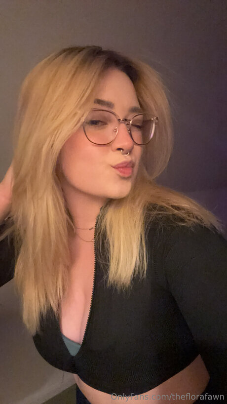 Theflorafawn