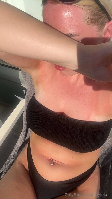 Nacktes geleaktes OnlyFans-Foto von Lillyleker