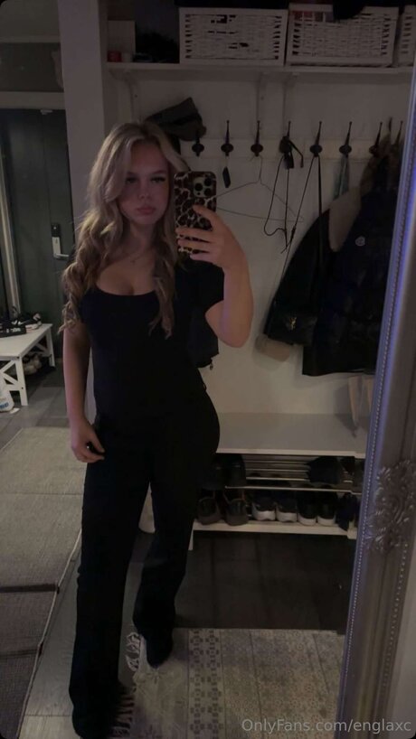 Nacktes geleaktes OnlyFans-Foto von Englaxc