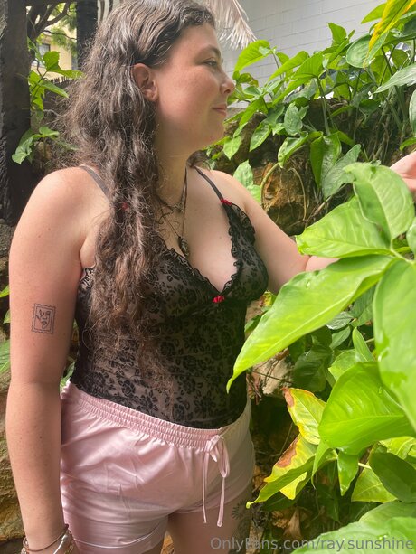 Nacktes geleaktes OnlyFans-Foto von Ray Sunshine