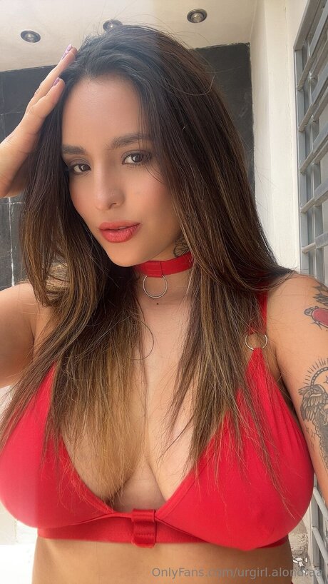 Nacktes geleaktes OnlyFans-Foto von Urgirl Alondraa
