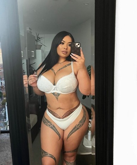 Nacktes geleaktes OnlyFans-Foto von Krisy Erin