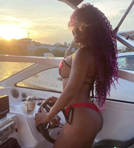 Nacktes geleaktes OnlyFans-Foto von Purple Sexy Vip