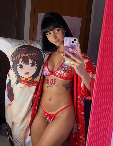 Nacktes geleaktes OnlyFans-Foto von Skyle Cherry
