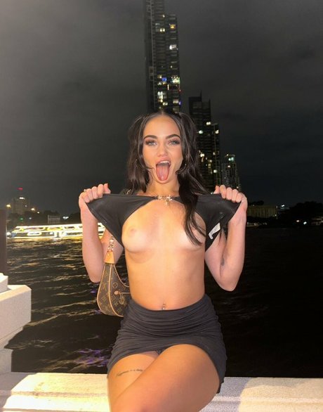 Nacktes geleaktes OnlyFans-Foto von Jessrose