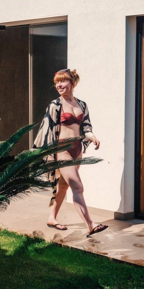 Nacktes geleaktes OnlyFans-Foto von Abbie Budden