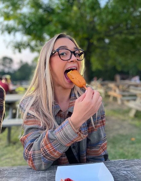 Nacktes geleaktes OnlyFans-Foto von Natalie Decker