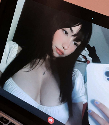 Nacktes geleaktes OnlyFans-Foto von Suilios