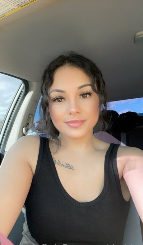 Nacktes geleaktes OnlyFans-Foto von Marissamayfree