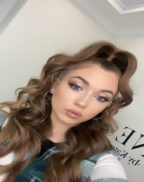 Nacktes geleaktes OnlyFans-Foto von Laura Salvia