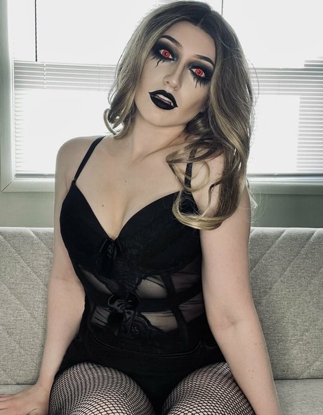 Nacktes geleaktes OnlyFans-Foto von Maisielynnie