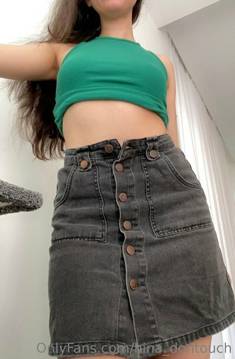 Nacktes geleaktes OnlyFans-Foto von Hinadontouch