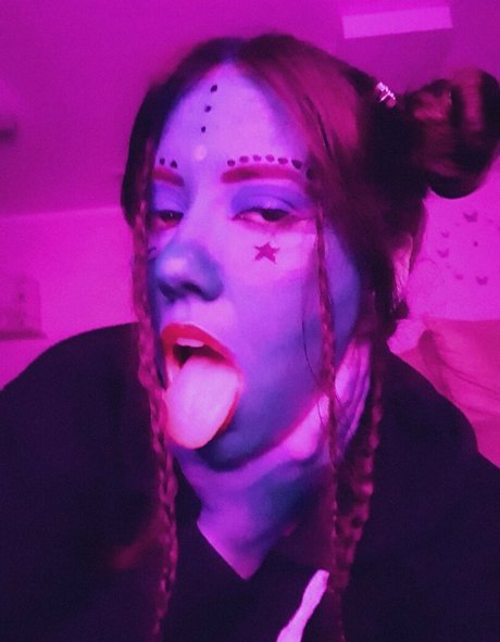 Nacktes geleaktes OnlyFans-Foto von Nikkadance