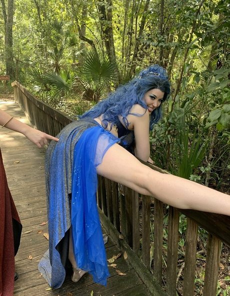 Nacktes geleaktes OnlyFans-Foto von Kelly Kirstein