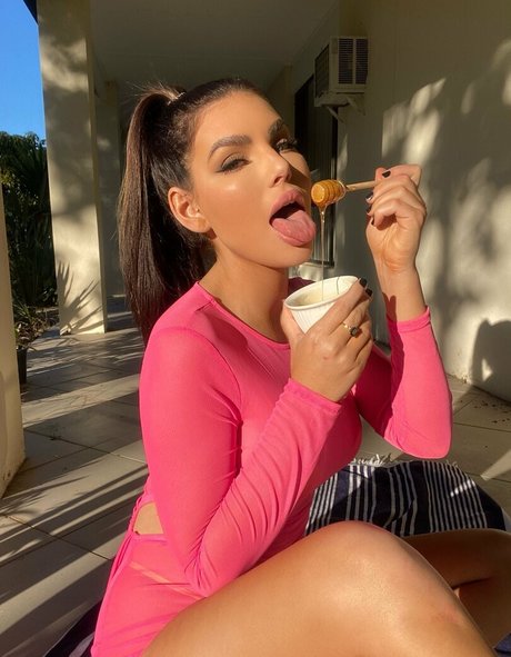 Nacktes geleaktes OnlyFans-Foto von Nicolethorne