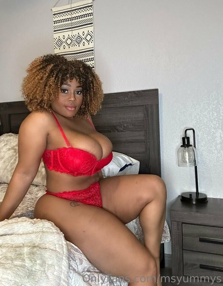 Nacktes geleaktes OnlyFans-Foto von Msyummys