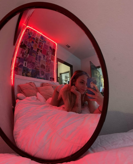 Nacktes geleaktes OnlyFans-Foto von Yourfavhaley
