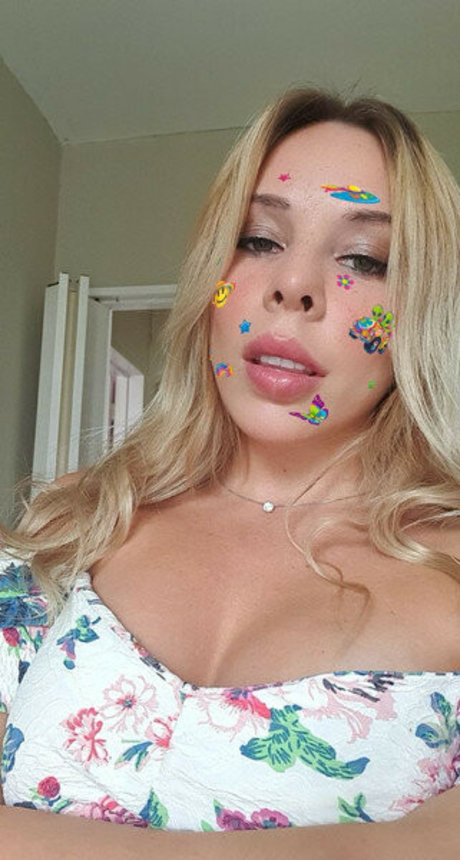 Nacktes geleaktes OnlyFans-Foto von Smeagollypuff